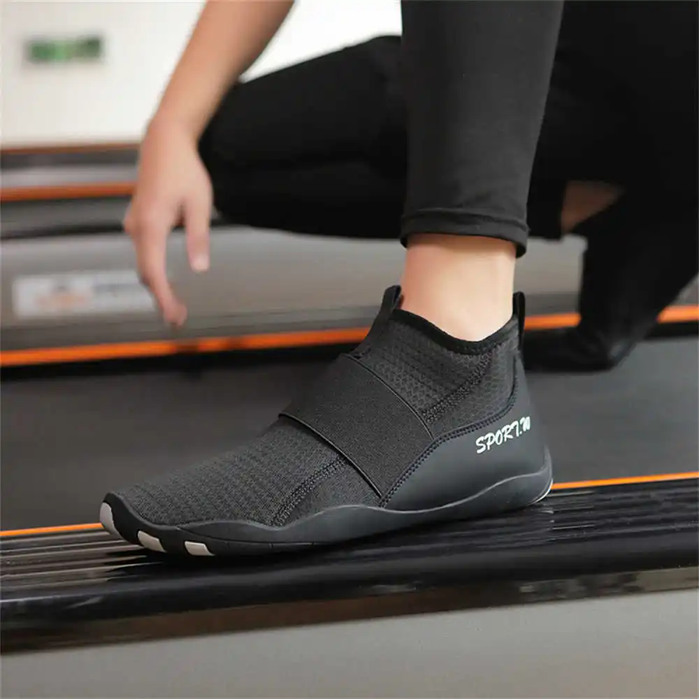 女性用ハイトップスニーカー、テニスブーツ、スポーツシューズ、 - Luxury Lifestyle Hospitality のレビューと価格