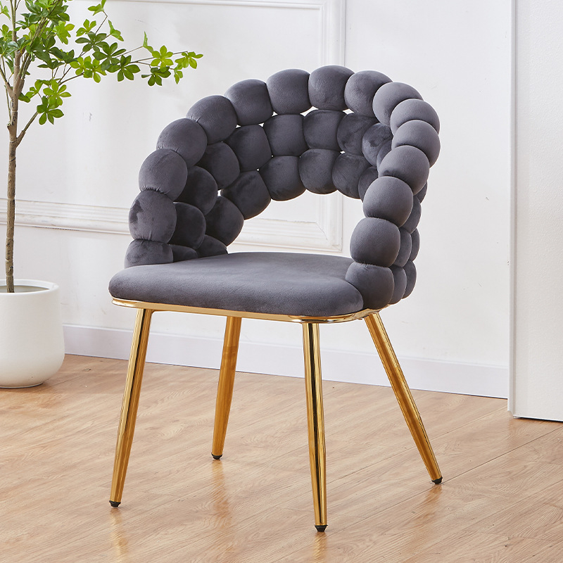 モダンな高級ハイバックダイニングチェア、曲線状の背もたれ、丸 - Luxury Lifestyle Furniture のレビューと価格